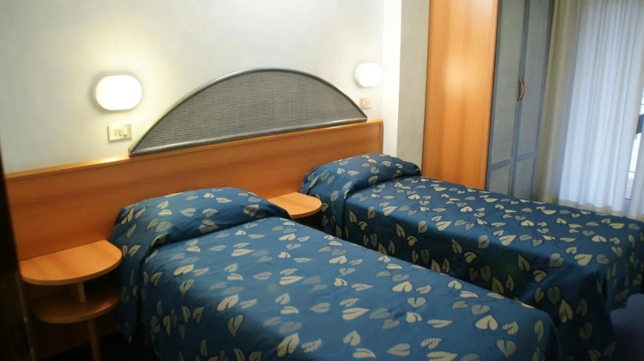 Hotel Verudella Rimini 2*,